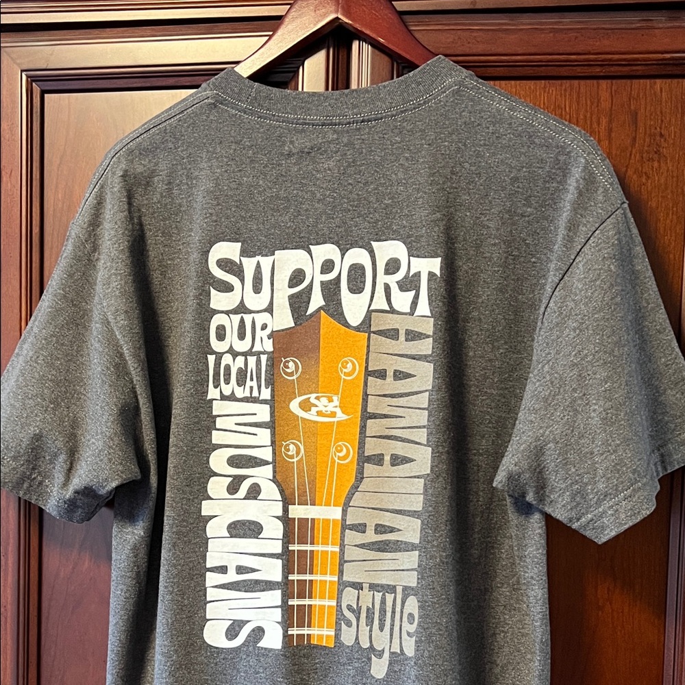 Like New Hawaiian Style “Support Our Local Musicians”  Classic Gray T-Shirt!